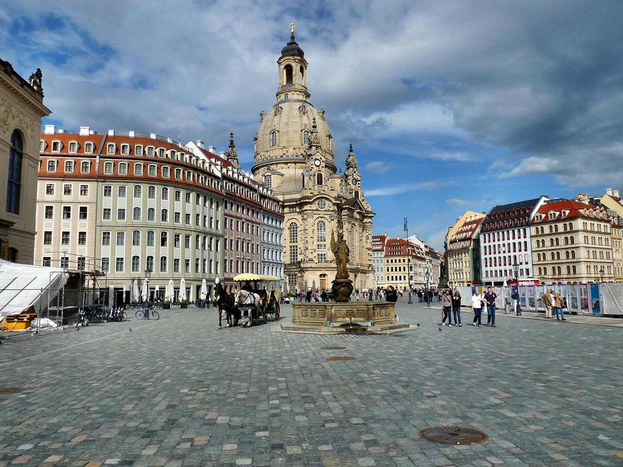 Eventlocations in Dresden bei YUNYTY